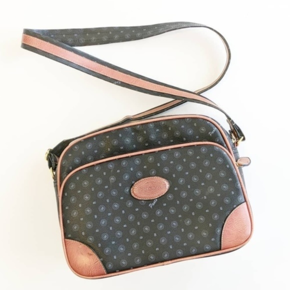 Paolo Handbags - Vintage Italian Leather Paolo Shoulder Crossbody